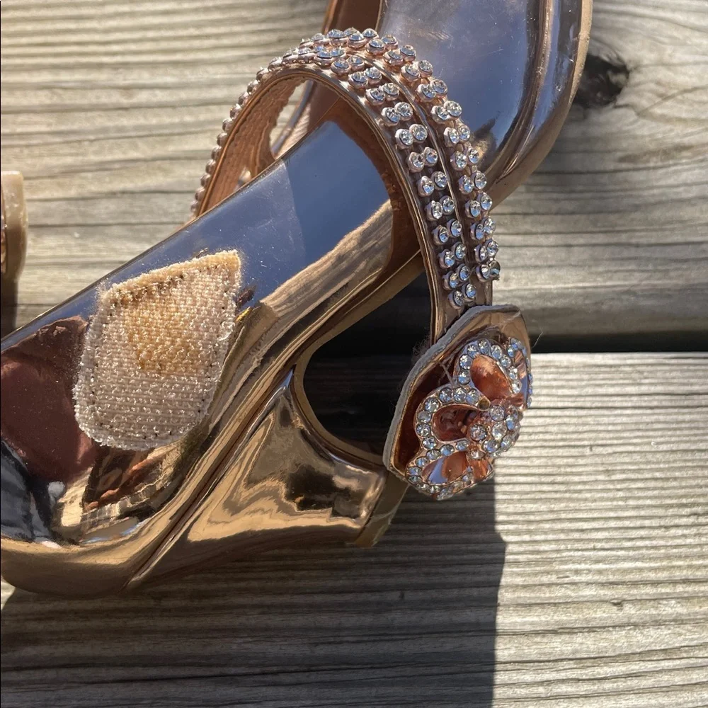 Girls Link Rose Gold Patent Mary Jane Dress Shoes Size 10